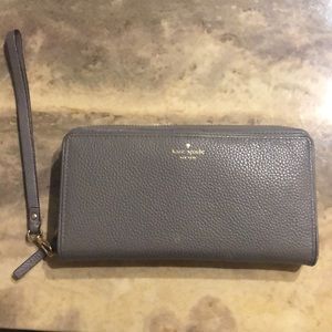 Kate Spade Grey Wallet - Matching bag available!